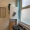 Cosy Wirral home near Liverpool with Free Parking!