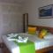 Marie-France Beach Front Apartments - La Digue
