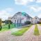 Lovely Home In Grzybowo With Wifi