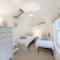 Hearnesbrook Barn , Emsworth