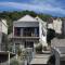 Apartments by the sea Vis - 8525