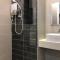 Pavilion Premier Suite Puchong - 6-7pax 3R2B