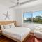 Seaviews Little Cove beach Noosa,2bd 200m to beach