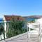 Apartments by the sea Seget Vranjica, Trogir - 10344 - Trogir