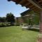 Olimagio Farm Stay with animals and 25m pool, beach at cycling distance