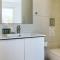 Phaedrus Living - Seaside Deluxe Flat Harbour 112