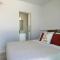 Phaedrus Living - Seaside Deluxe Flat Harbour 112