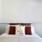 Phaedrus Living - Seaside Deluxe Flat Harbour 112