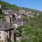 Village de 19 gites avec Piscine et restaurant, Grand Vabre Nature - Conques