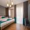 Lynda Hotel