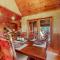 Amazing Mountain View -AMAZING LUXURY CABIN WITH LONG RANGE MOUNTAIN VIEWS AND FREE LOCAL ACTIVITIES