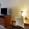 Comfort Suites near Tanger Outlet Mall - Gonzales