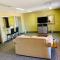 Super 8 by Wyndham New Iberia