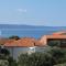 Apartments with a swimming pool Tucepi, Makarska - 6817