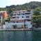 Apartments by the sea Zaklopatica, Lastovo - 8325