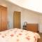 Apartments with WiFi Lastovo - 8343