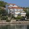 Apartments by the sea Pasadur, Lastovo - 8351 - Ubli