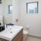 URBAN RETREAT luxury city stay