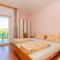 Apartments 4 Palme