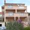 Apartments by the sea Tkon, Pasman - 8455 - Tkon