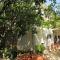 Apartments with a parking space Jelsa, Hvar - 8750 - 耶尔萨