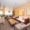 Vila Baleira Suites