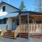 Mistys Beachside Cottage - Bring your own linen.
