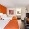 Howard Johnson by Wyndham Chattanooga Lookout Mountain I-24