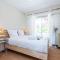 Amazing Sea View 2Bdr Swimming Pool Parking
