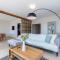 Amazing Sea View 2Bdr Swimming Pool Parking