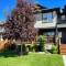 Perfect base Invermere 3bd townhouse mt views with garage - Invermere