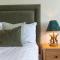 Cliftonville Hotel
