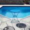 Villa Calypso, idyllique villa avec piscine et vue mer