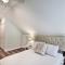 Waterfront Sunset Beach Escape w/ Golf View