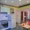 Apartments with parking space Fazana - 13761