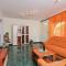 Apartments with parking space Fazana - 13761