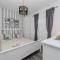 Family friendly apartments with a swimming pool Sutomiscica, Ugljan - 13872