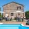 Awesome Home In Tolentino With 6 Bedrooms, Wifi And Outdoor Swimming Pool