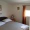Apartments by the sea Tucepi, Makarska - 2699