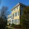 EJ Bowman House Bed & Breakfast