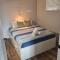 Sea-Hi Beachside Apartment