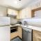 Esplanade Pool Stay over Two Units, A Darwin Oasis