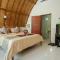 Warna Beach Hotel