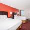 Travelodge by Wyndham Richmond IN