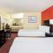 Travelodge by Wyndham Richmond IN