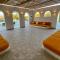 Encanto getaway - Families & couples only