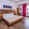 Nomads Party Hotel