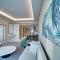 The Palm Tower, Nakheel Mall, Palm Jumeirah