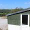 Poplar Lodge, Dee Valley Stays - cosy microlodge with detached private shower & WC - Corwen