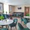 Stylish 2 Bed Apartment on Broad Street!